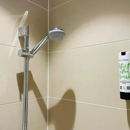 Apstay Prime I Parking Option I Self Check-in Graz