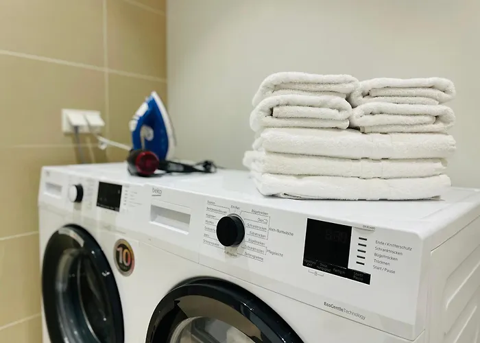 Apstay Prime I Parking Option I Self Check-in